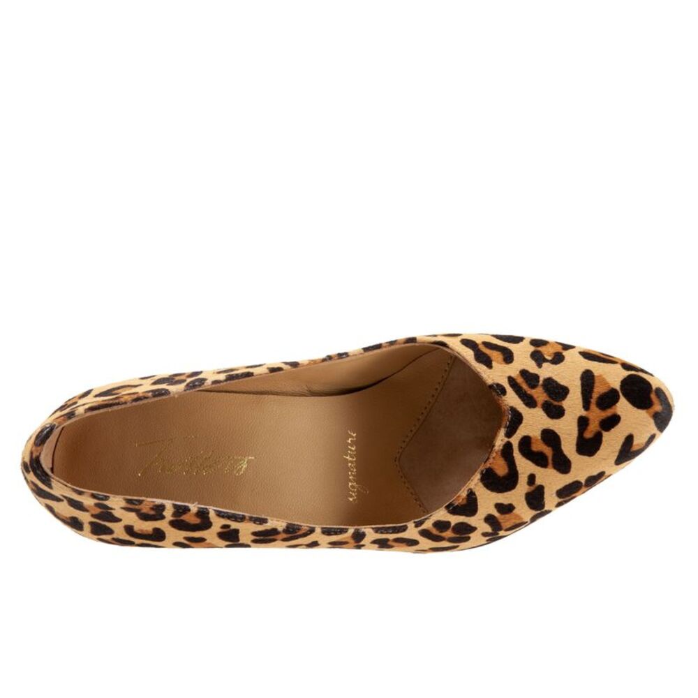 Trotters Womens Angie Brown Shoes (NWT) - Picture 7 of 7